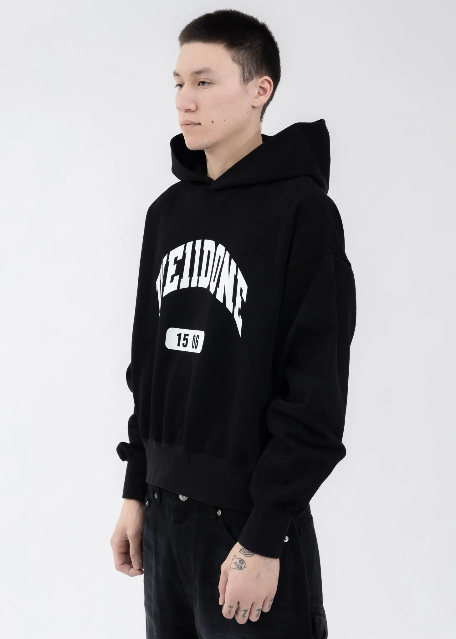 BLACK OLD SCHOOL CAMPUS LOGO HOODIE