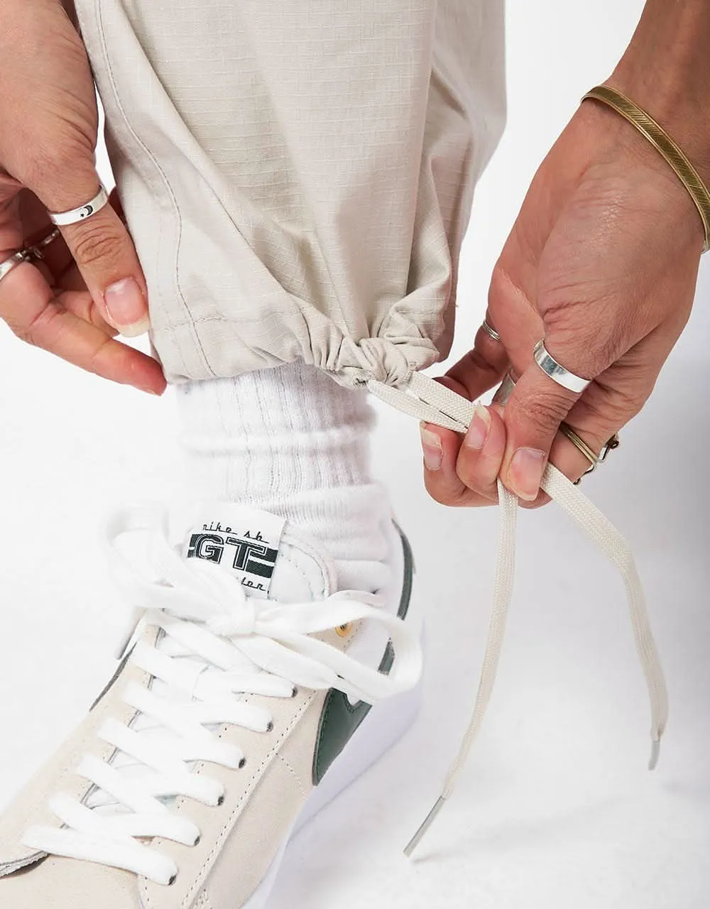 Nike SB Kearny Cargo Pant - Light Bone