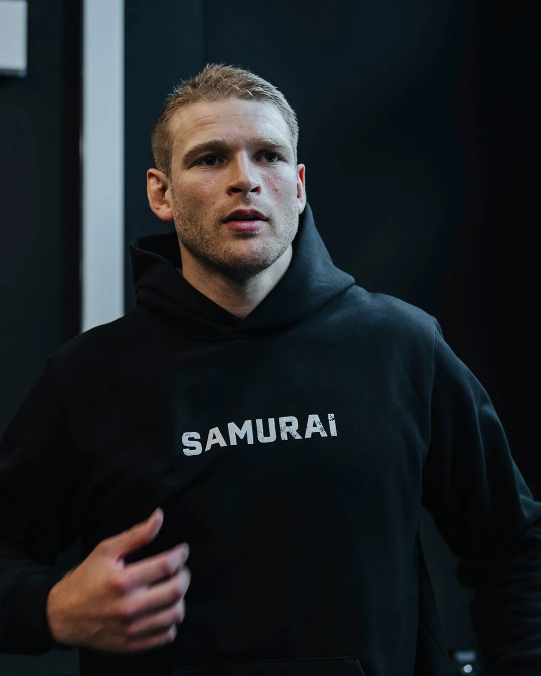 RT: 701-07 - Earth Dust Hoodie - Black