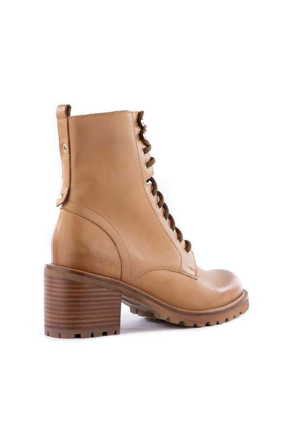 Seychelles Irresistible Boot In Tan Nubuck